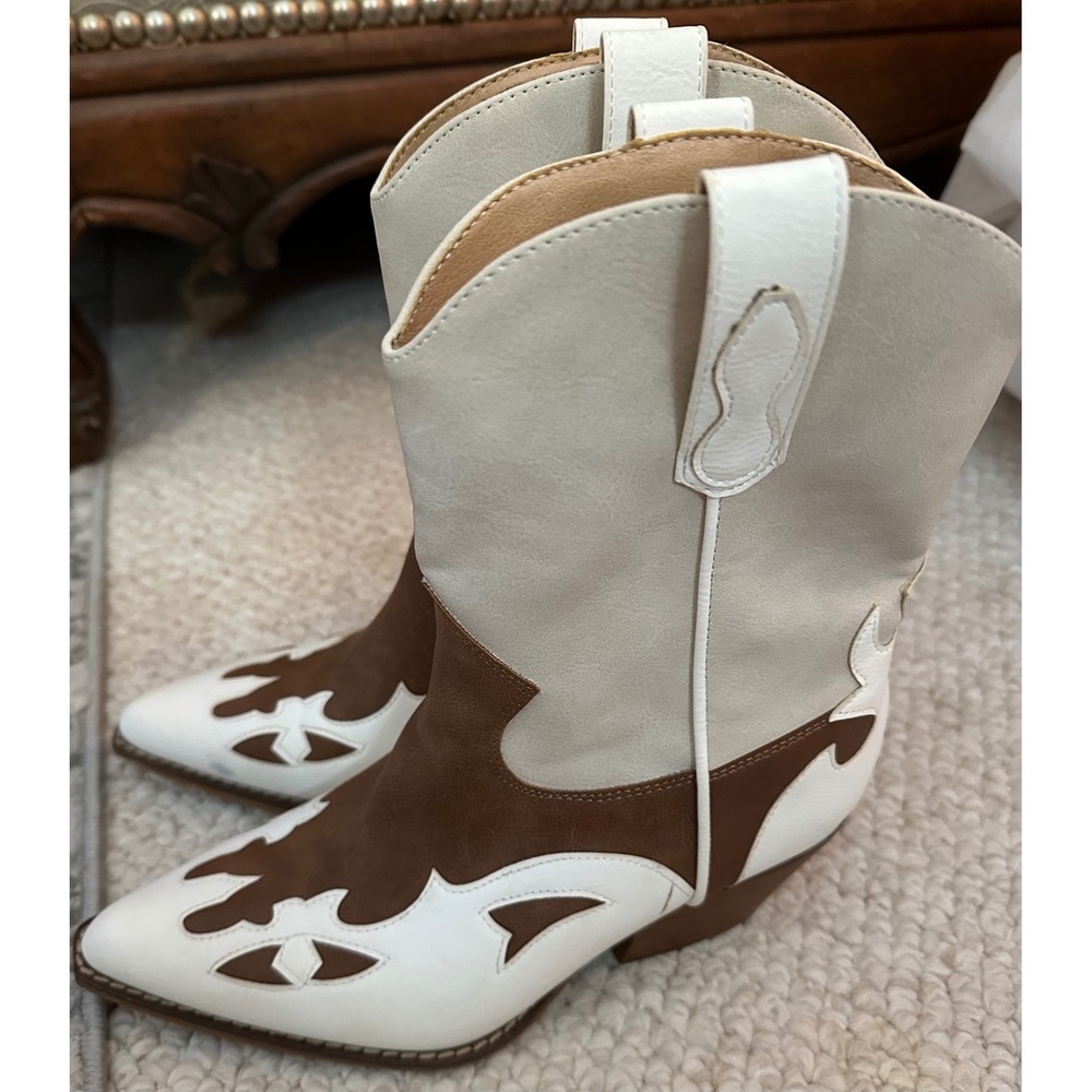 Western Adela Ankle Boots Two Tone‎ Cream Brown Pointed Toe Stacked Heel 6.5
